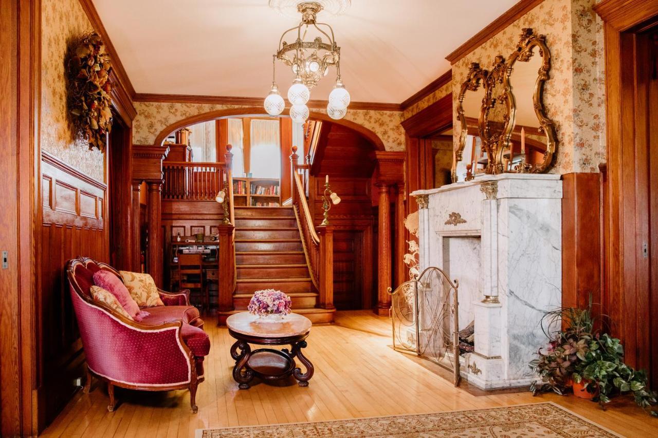 1897 Beekman House Bed And Breakfast Dundee 외부 사진